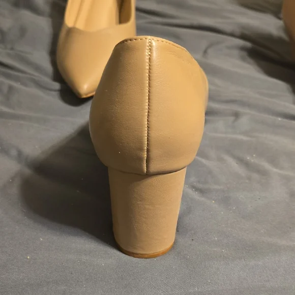 Journee Collection Women's Beige Block Heels - Picture 4 of 13